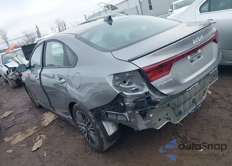 2024 Kia Forte Gt-Line z USA, uszkodzony, nr VIN 3KPF54AD0RE833869